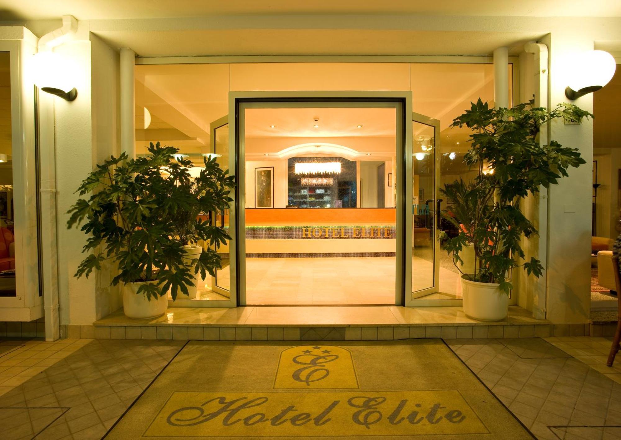 Hotel Elite กัตตอลิกา ภายนอก รูปภาพ